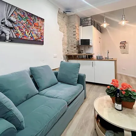 A Unique Duplex In The Heart Of Montorgueil Apartment *