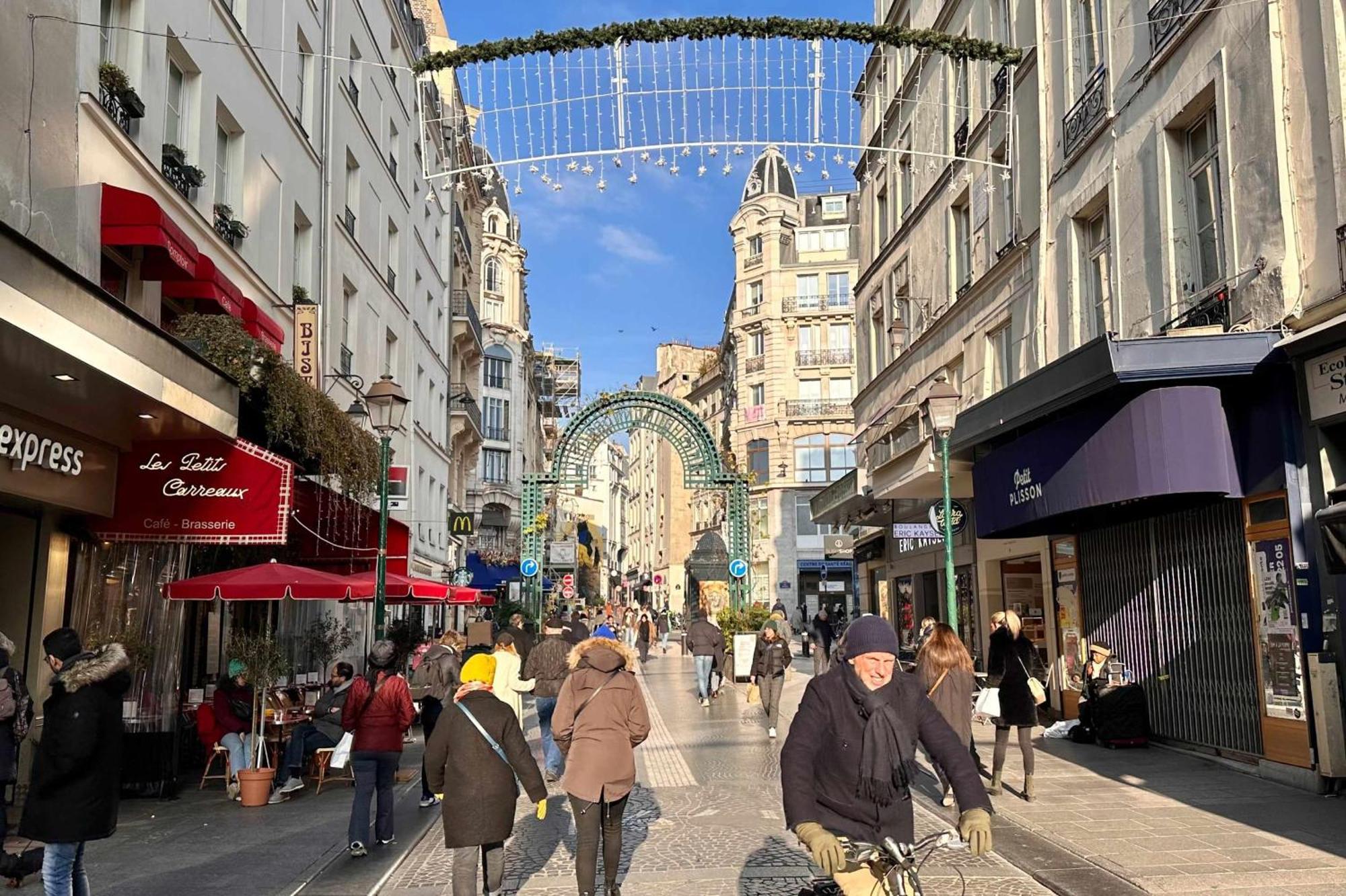 A Unique Duplex In The Heart Of Montorgueil Paris
